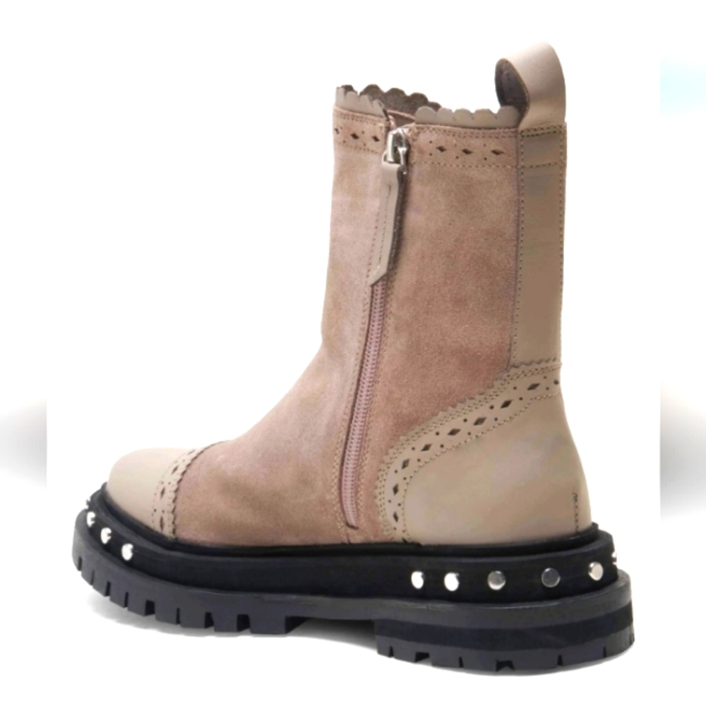 Tate chealsea boots